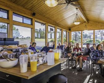 Blue Door Inn - Estes Park - Ravintola
