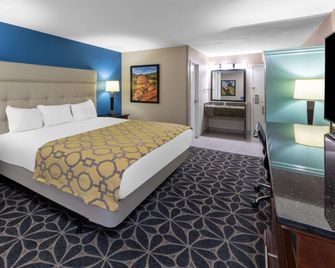 Baymont by Wyndham McAllen/Pharr - מק'אלן - חדר שינה