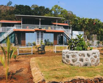 Forrest Homestay Villa - Pune - Patio