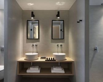 Mykonos Soul Luxury Suites - Adults Only - Agios Stefanos - Salle de bain