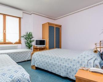 Hotel san Leonardo - Trento - Camera da letto