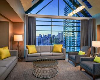 Novotel Toronto North York - Toronto - Living room
