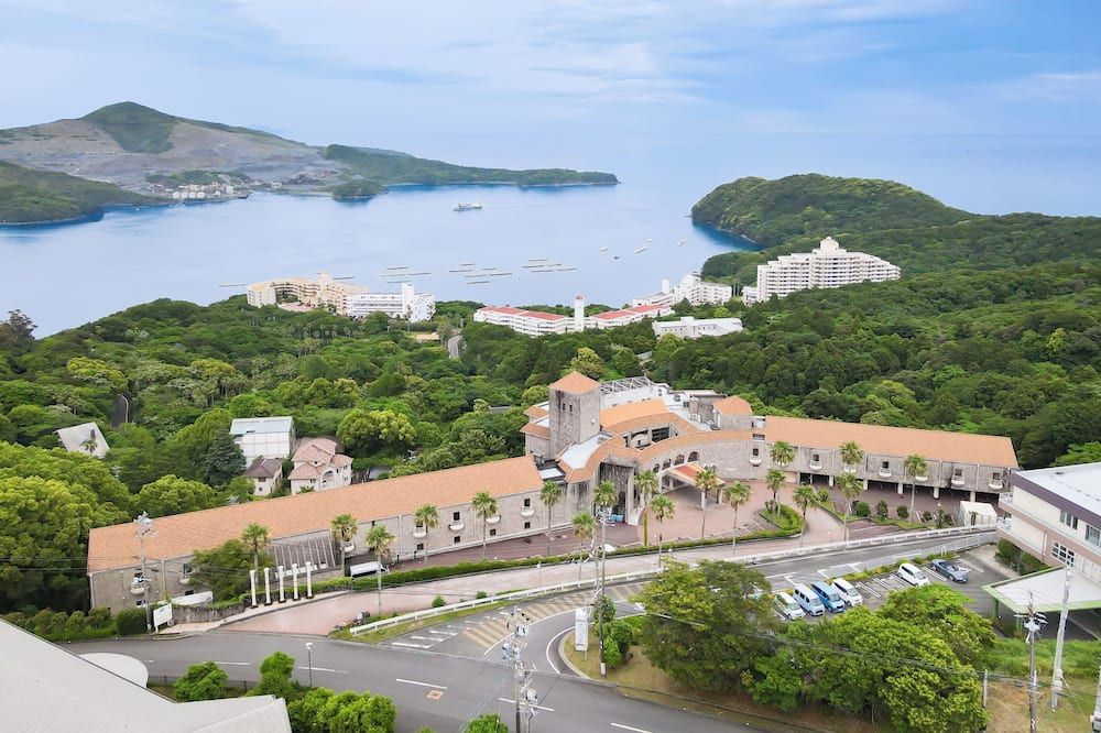 Toba Ocean Resort - טובה