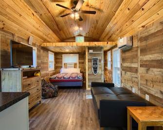 Parker Creek Bend Cabins - Murfreesboro