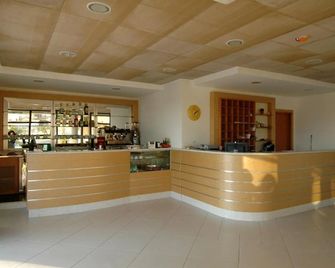 Elaia Garden Hotel - Sperlonga - Receptionist