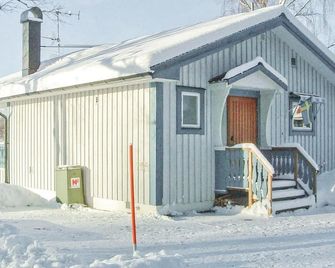 2 Bedroom Awesome Home In Svanskog - Svanskog - Building