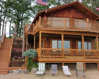 Waterfront home on Fife Lake - Fife Lake - Edificio