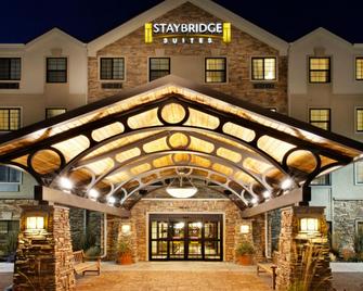 Staybridge Suites Rochester - Commerce Dr Nw, An IHG Hotel - Rochester - Building