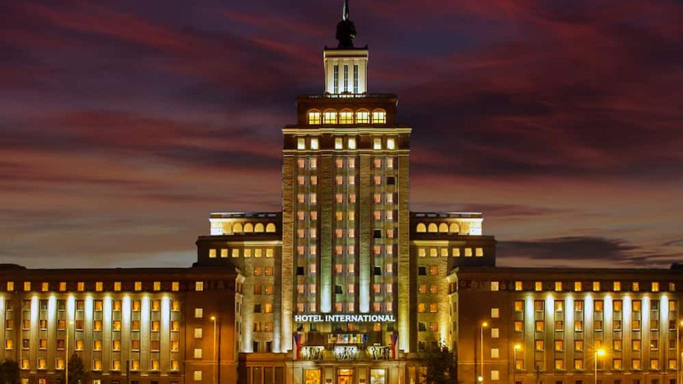 Grand Hotel International