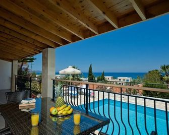 Amalia Villa - Polis Chrysochous - Balkon