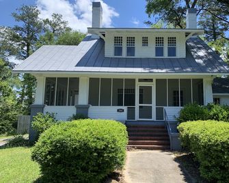 Renovated 1928 Bungalow In Historic Milledgeville Georgia - Milledgeville - Building