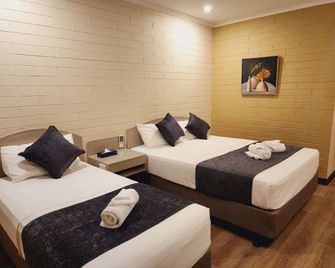 Katherine Motel - Тіндал - Спальня