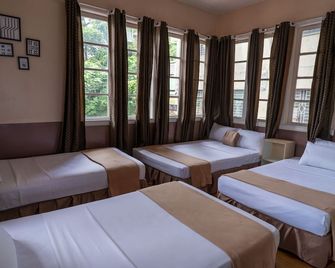 Old Orangewood Bed & Breakfast - Baguio - Camera da letto