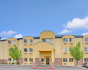 Days Inn by Wyndham Lehi - Lehi - Building