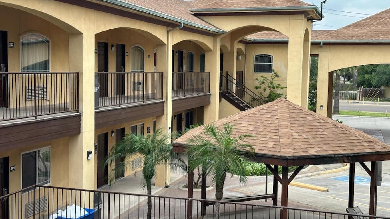 Texas Inn And Suites Rgv