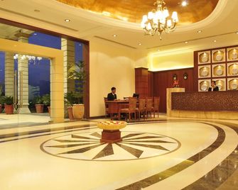 Cambay Resort Udaipur - Udaipur - Lobby