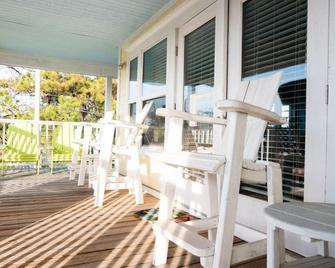 Sunshine on Tybee - Tybee Island - Patio