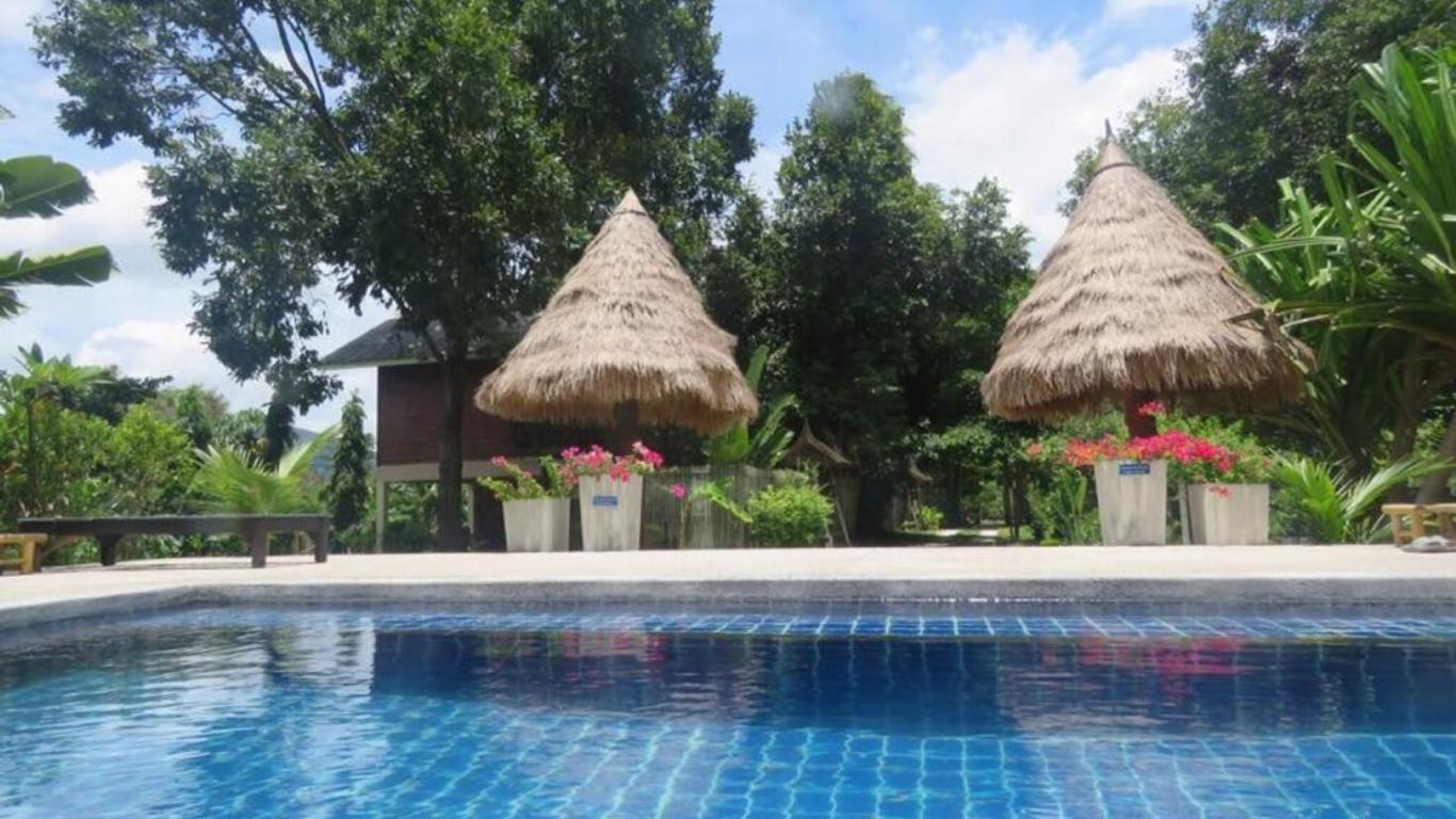 ฮัลโหล วิลลา ขนอม