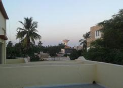 Furnished apartment located in saint-louis du senegal - Saint-Louis - Balcony