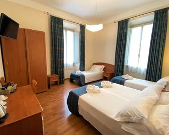 Soggiorno Madrid - Firenze - Camera da letto