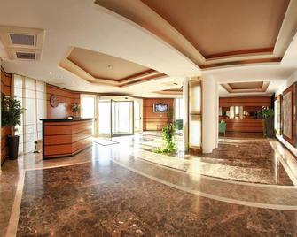 Monte Carlo Palace Suites - Bucareste - Lobby