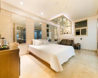 Yeoju Dream Unmanned Hotel - Inchon - Habitación