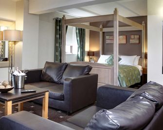 Hotel St Pierre, Sure Hotel Collection by Best Western - Wakefield - Living room