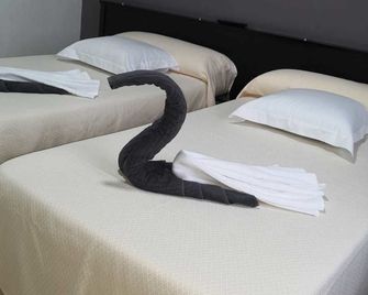 Hostal Asador Julian Brunete - Brunete