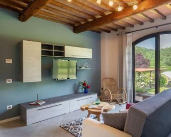 Holiday Home Il Fienile del Casolare by Interhome - Terranuova Bracciolini - Sala de estar
