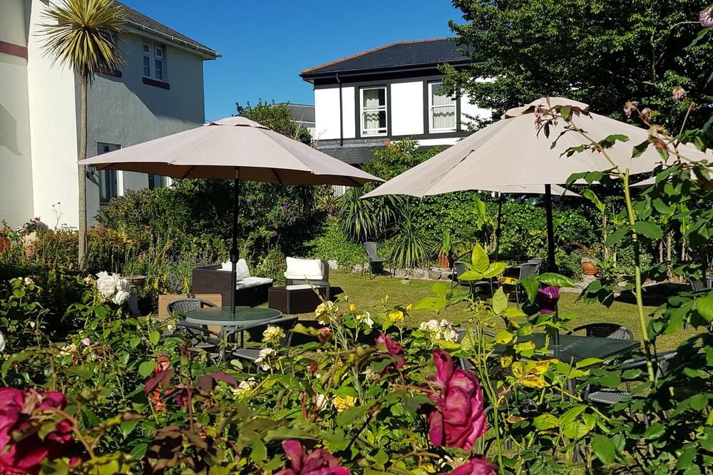 Rose Court Holiday Apartments - טורקי - פטיו