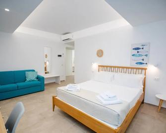 Homidoo Bellavita Superior Room - Marzamemi - Camera da letto
