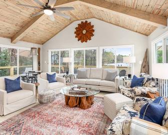 Admirals Retreat - Milledgeville - Wohnzimmer