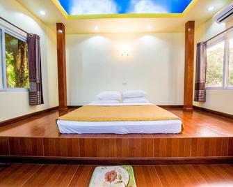 Poomvarin Resort - Nakhon Nayok - Habitación