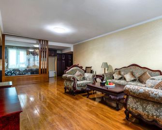 Yourong Hotel (Harbin Convention and Exhibition Center Longta Branch) - Harbin - Stue