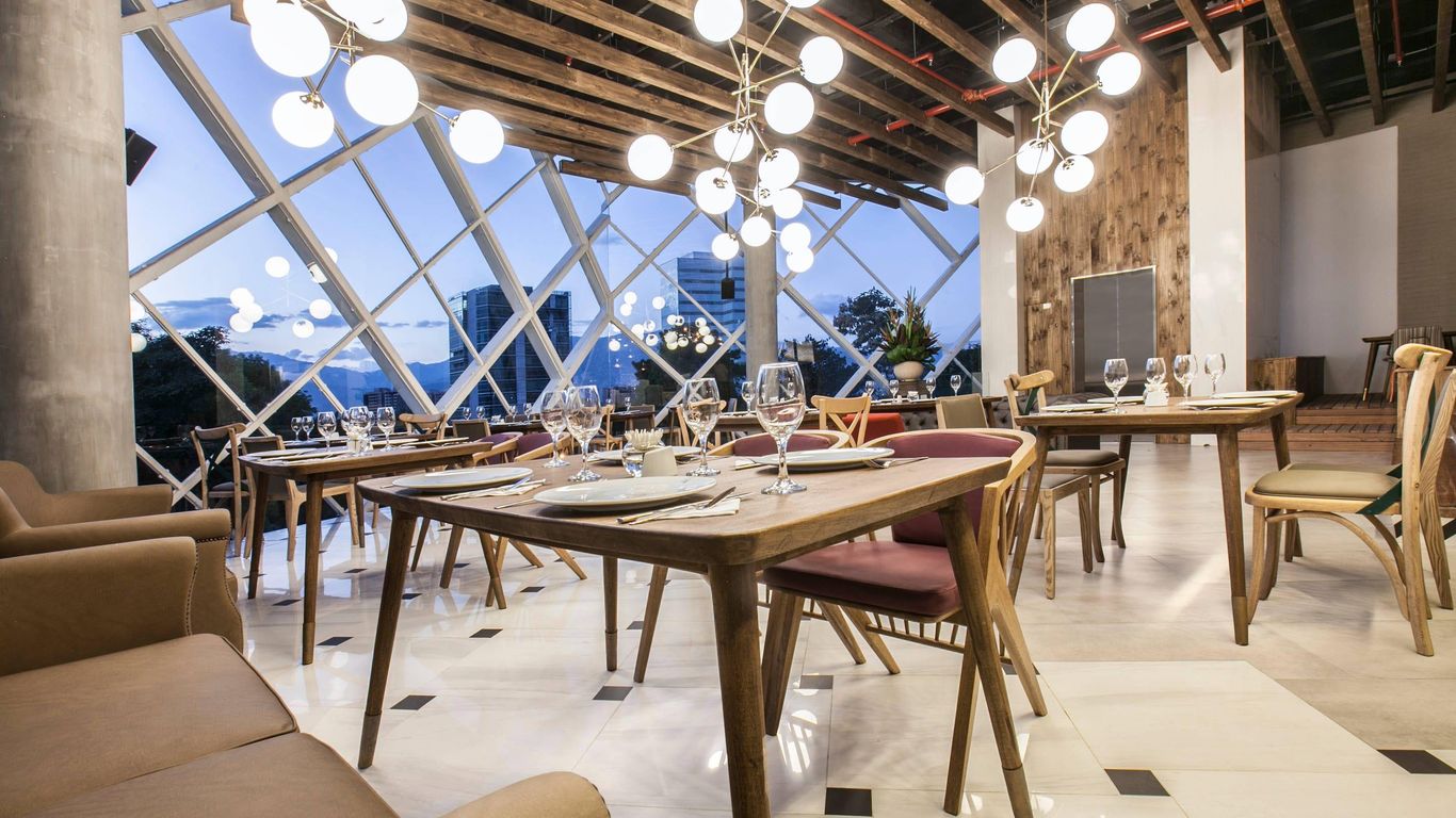 維佳麥德林精選大飯店