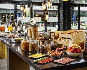Ibis Bristol Centre - Brístol - Buffet