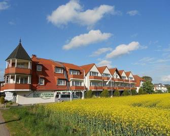 Aparthotel Haus Usedom - Loddin - Gebäude