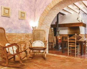 4 bedroom amazing home in Albacete - Fuente-Álamo - Restaurant