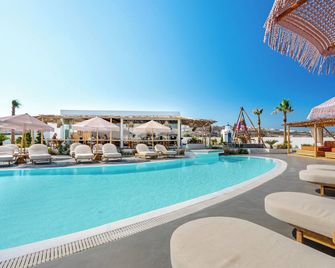 The Amethyst Exclusive Suites Oia - Oia - Pileta