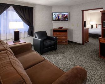 Grand Hotel - Minot
