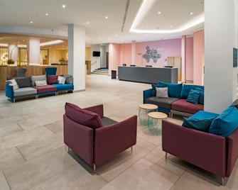 Spark by Hilton Wuppertal City Centre - Wuppertal - Lobby