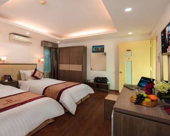 Van Mieu Hotel - Hanoi - Bedroom