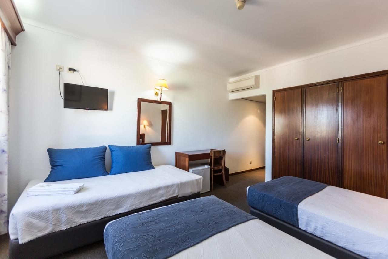 Hotel Aranguês - Setúbal - Bedroom