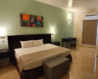 Hotel Arribo - Lagos de Moreno - Bedroom