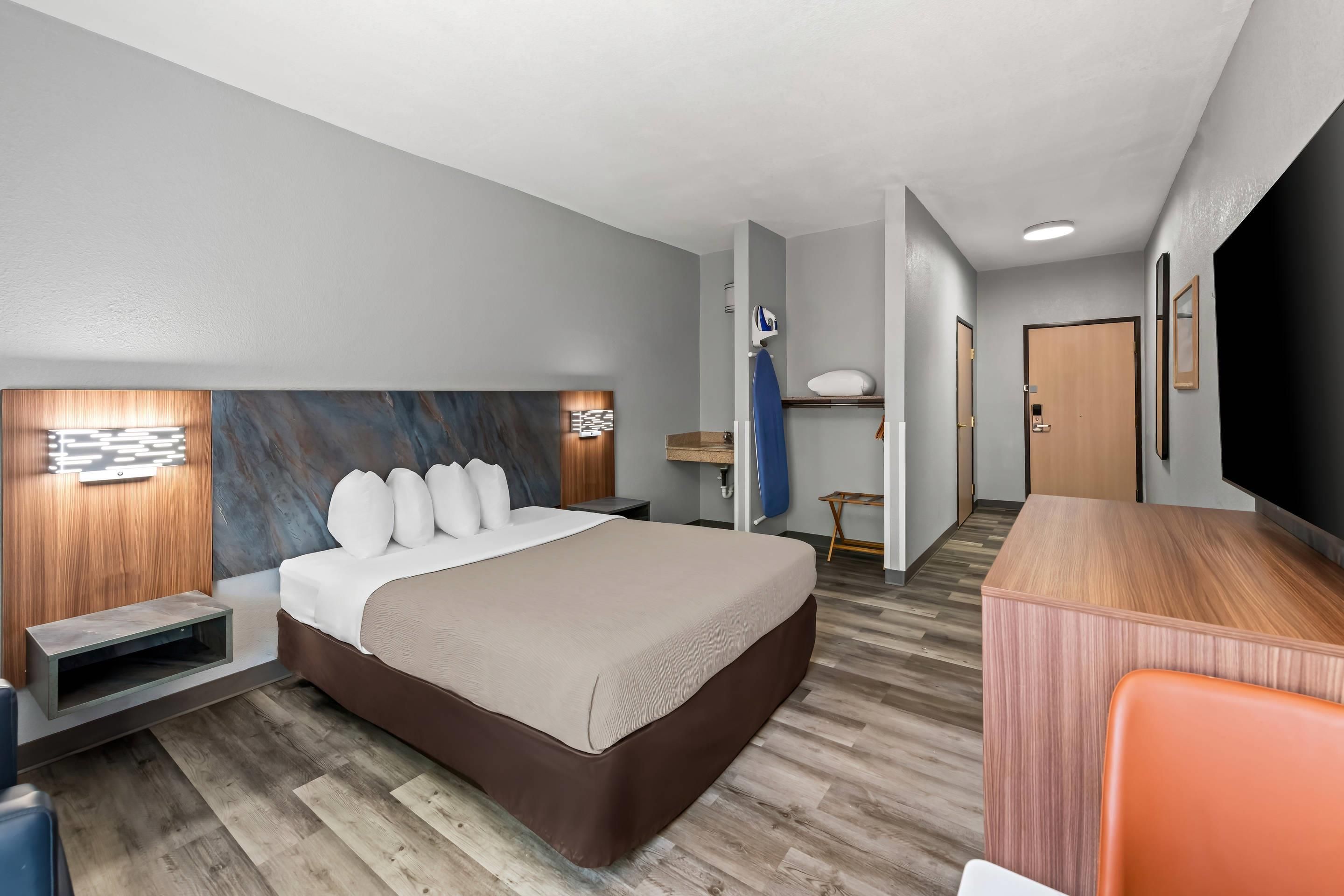 كواليتي إن آند سويتس مانهاتان - مانهاتان - غرفة نوم