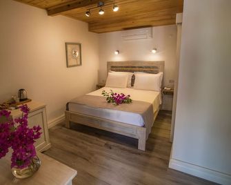 No 10 Hotel - Selçuk - Yatak Odası
