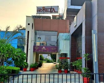 Hotel La - Bareilly - Building