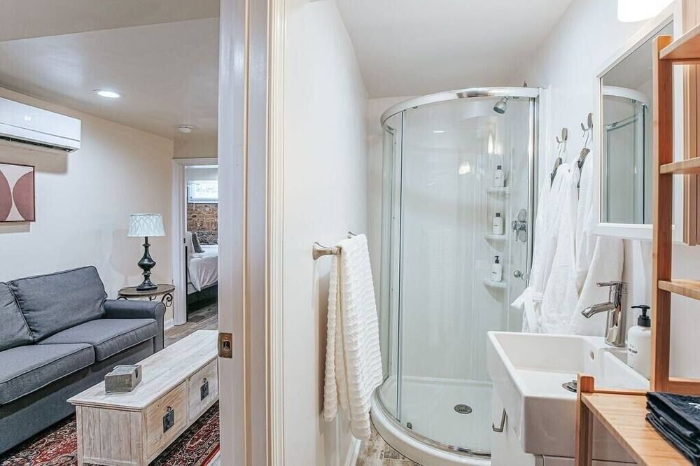 Bathroom view of Staunton Underground: Center of Downtown