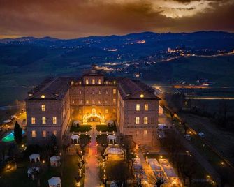 Castello di Montaldo Torino - Montaldo Torinese - Edificio