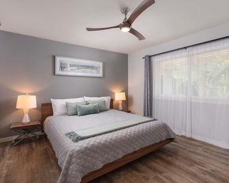 Apt 14: beautiful unit steps to the beach - Carpinteria - Chambre